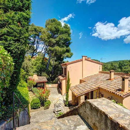 Sleeps 12 Pool Wifi Villa